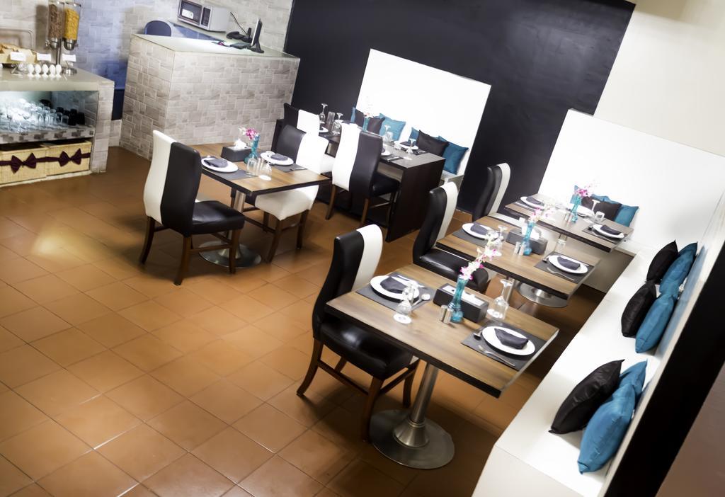 Hm Suites & Studios Bangalore Eksteriør billede