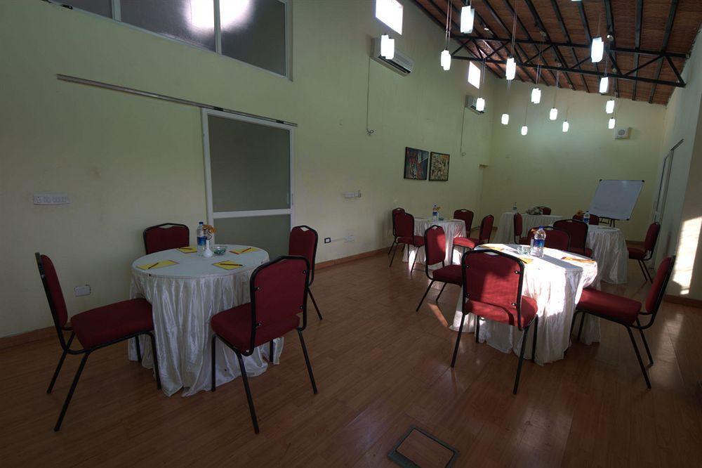 Hm Suites & Studios Bangalore Eksteriør billede