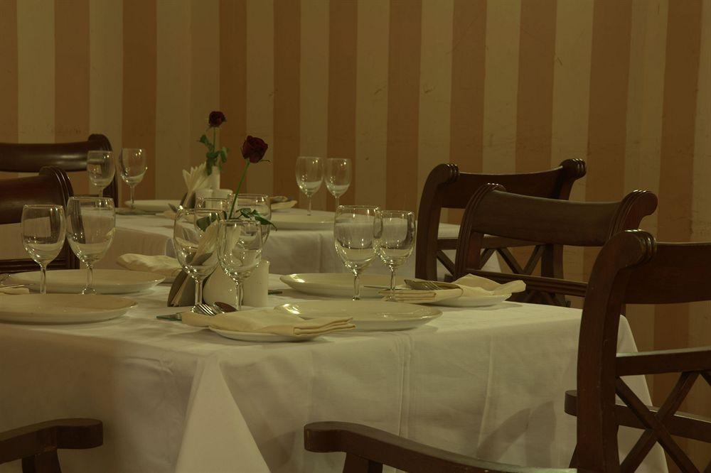 Hm Suites & Studios Bangalore Eksteriør billede