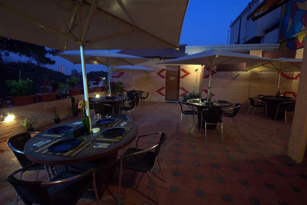 Hm Suites & Studios Bangalore Eksteriør billede