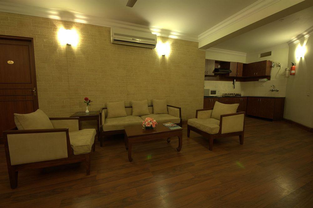 Hm Suites & Studios Bangalore Eksteriør billede